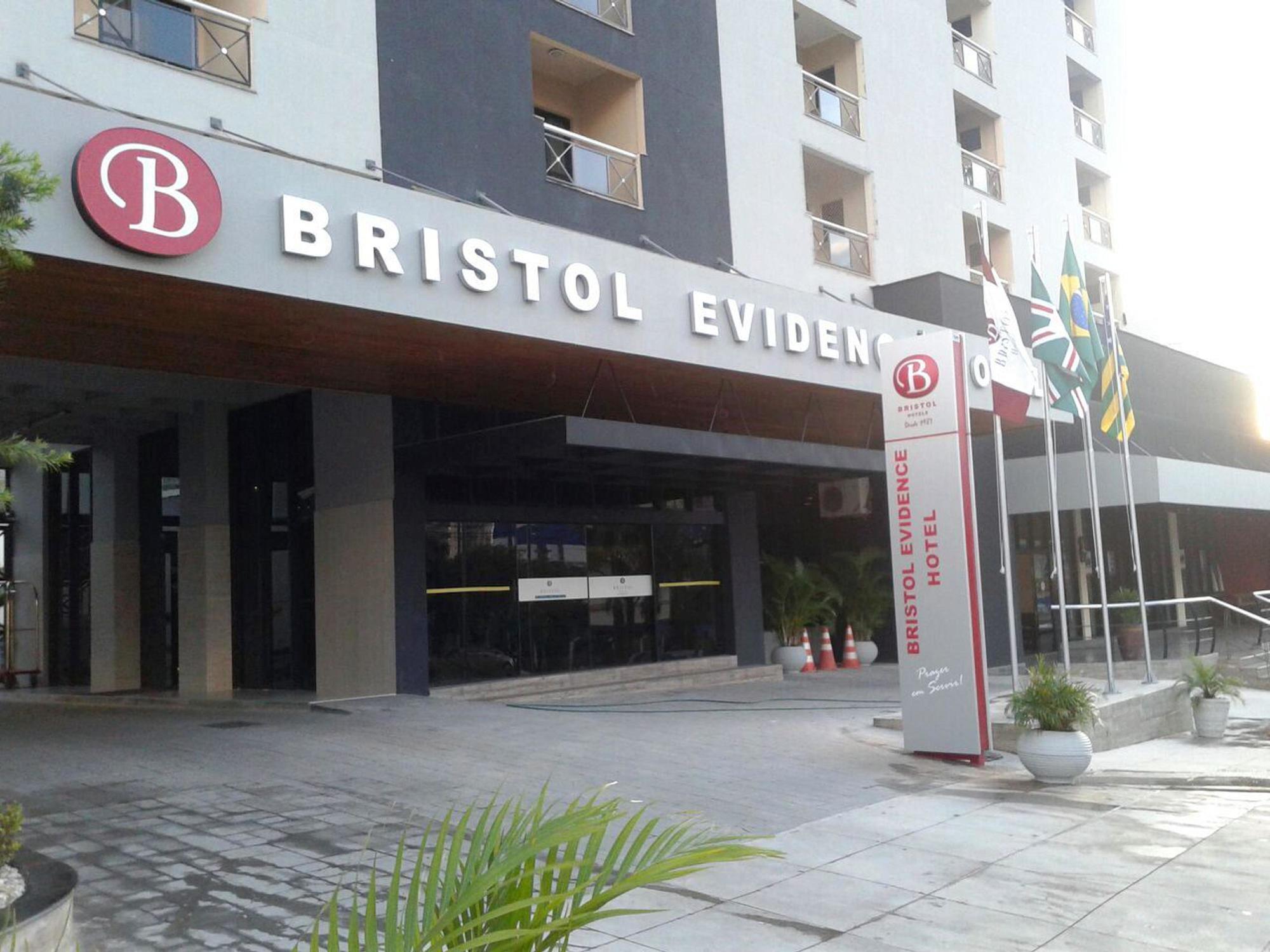 Bristol Evidence Hotel Goiânia Dış mekan fotoğraf